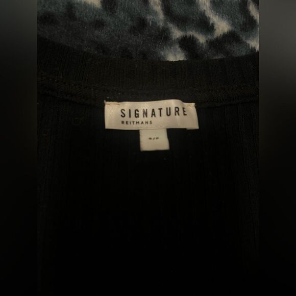 Reitmans Signature Black Cardigan - Picture 2 of 2